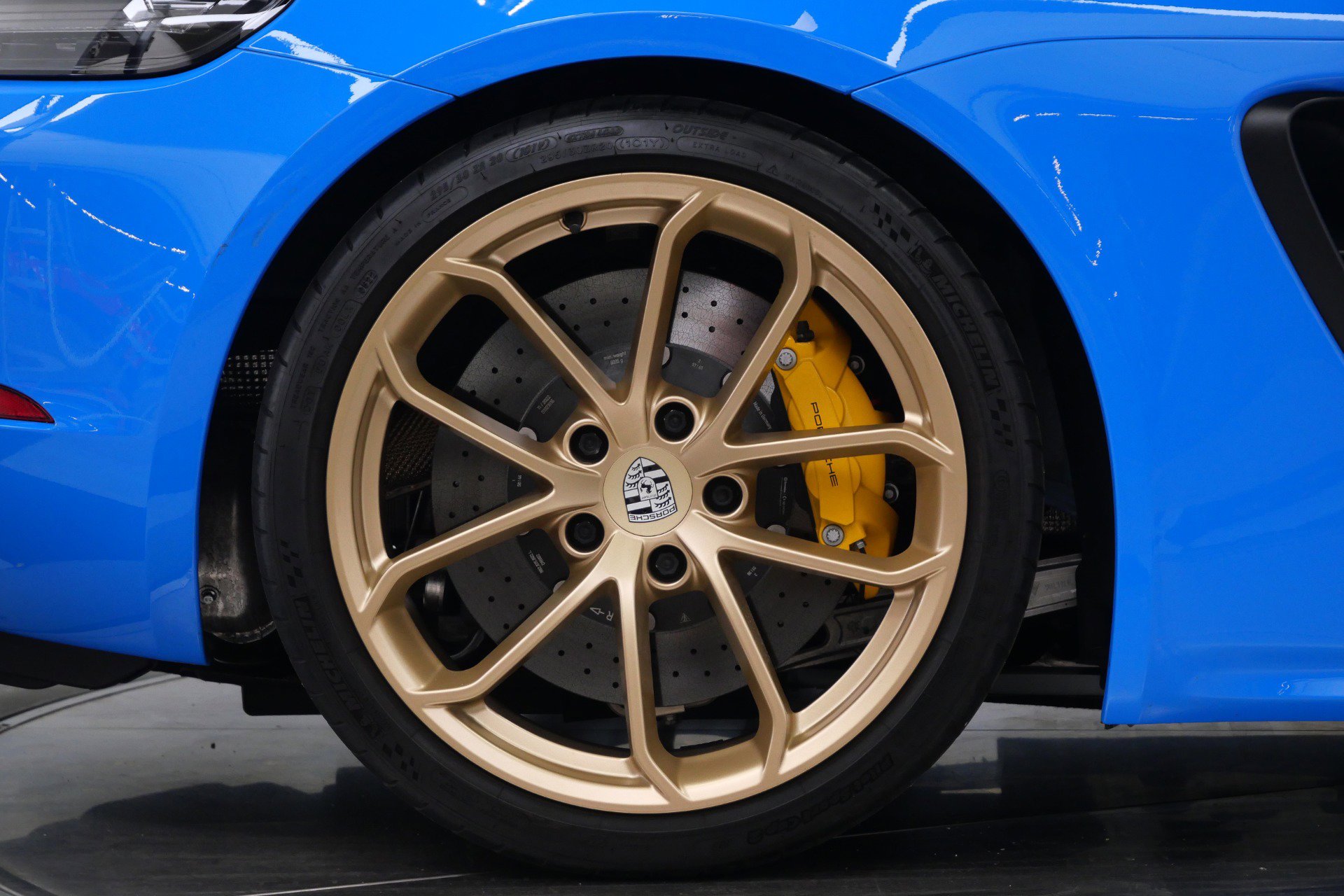 Used 2022 Porsche 718 Boxster Spyder image 38