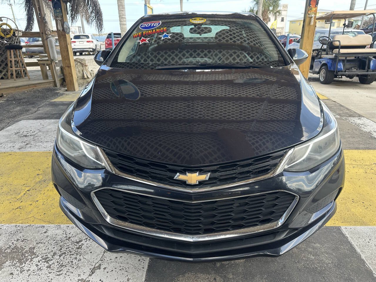 Used 2016 Chevrolet Cruze LT w/ Convenience Package FWD image 2
