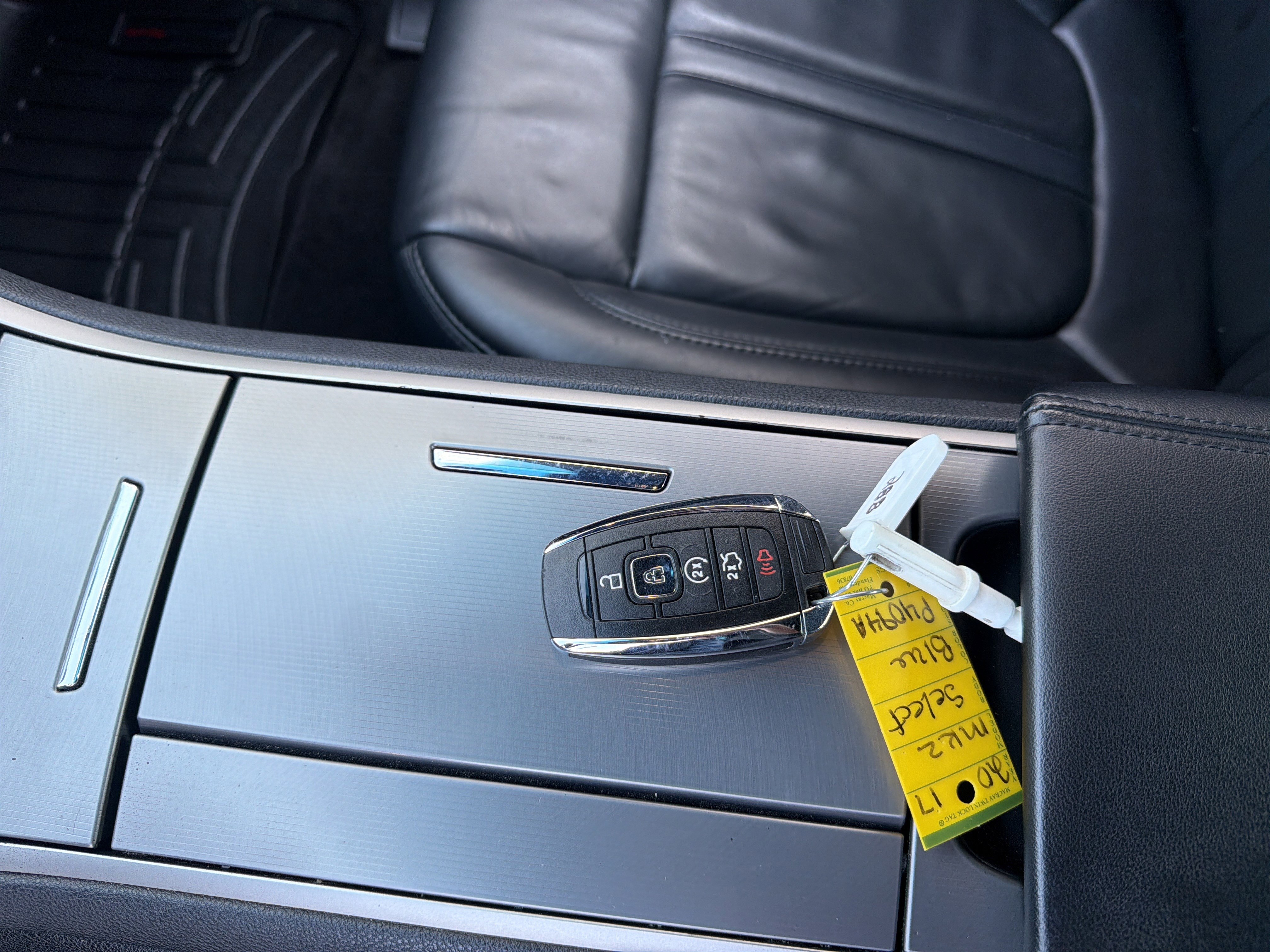 Used 2017 Lincoln MKZ Select image 38