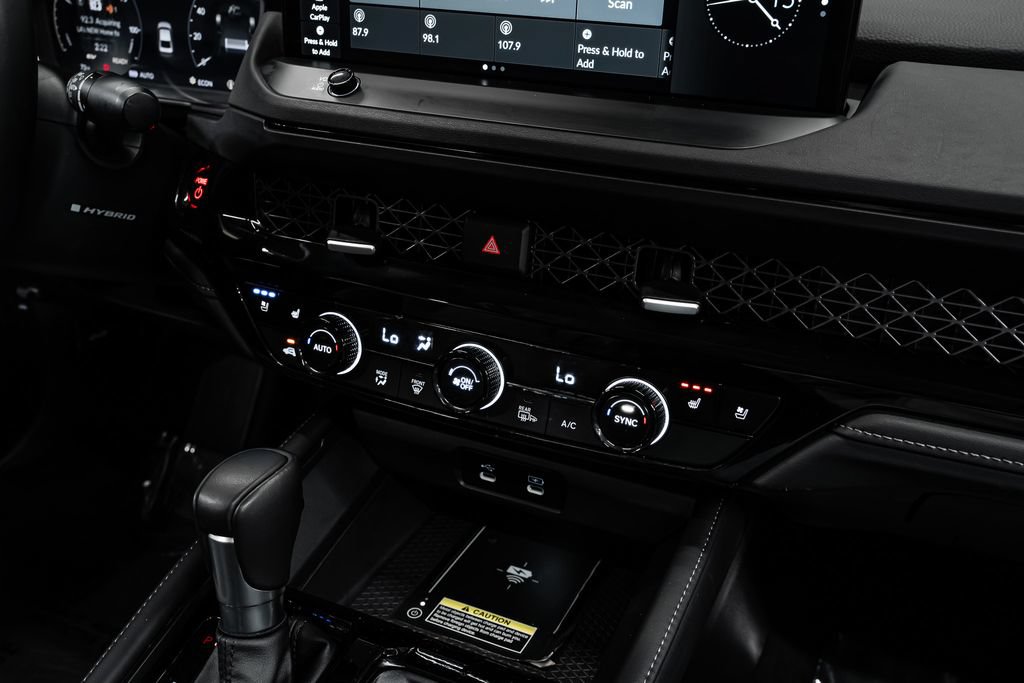 Used 2024 Honda Accord Touring image 23