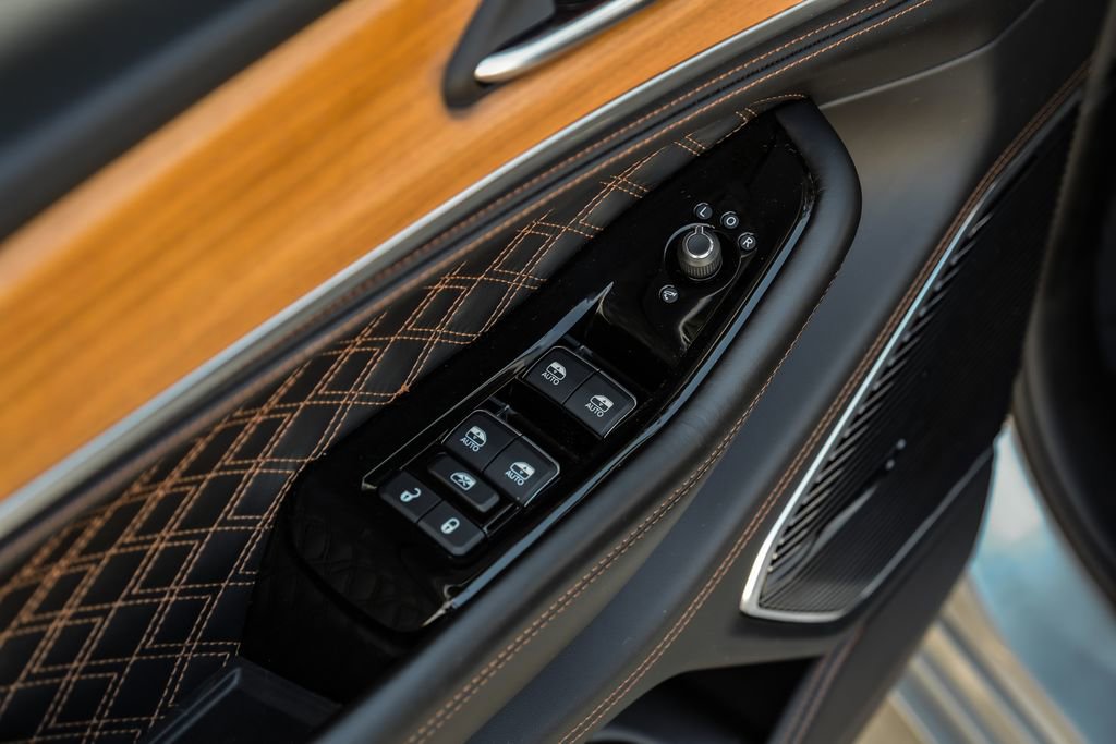 Used 2023 Jeep Grand Cherokee L Summit image 59