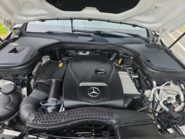 Used 2016 Mercedes-Benz GLC 300 4MATIC image 24