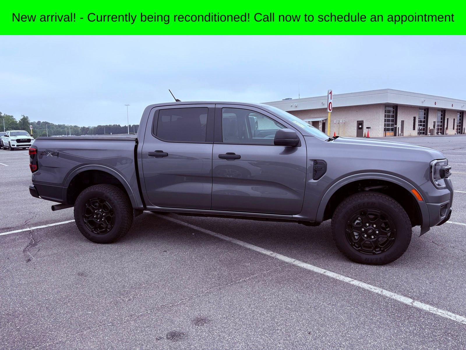 Used 2025 Ford Ranger XLT w/ Equipment Group 301A High AWD/4WD image 2