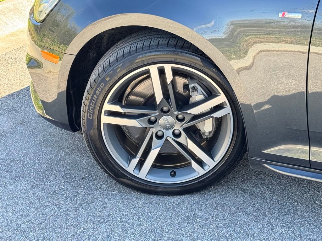 Used 2018 Audi A4 2.0T Premium Plus image 7