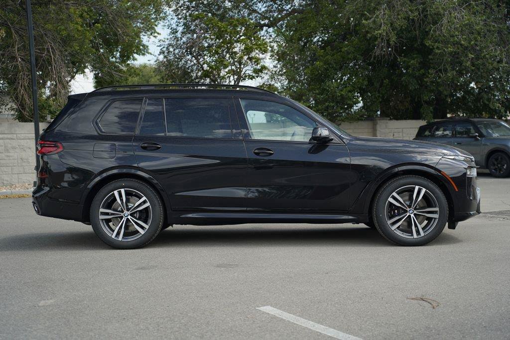 Used 2027 BMW X7 xDrive40i w/ Executive Package AWD/4WD image 6