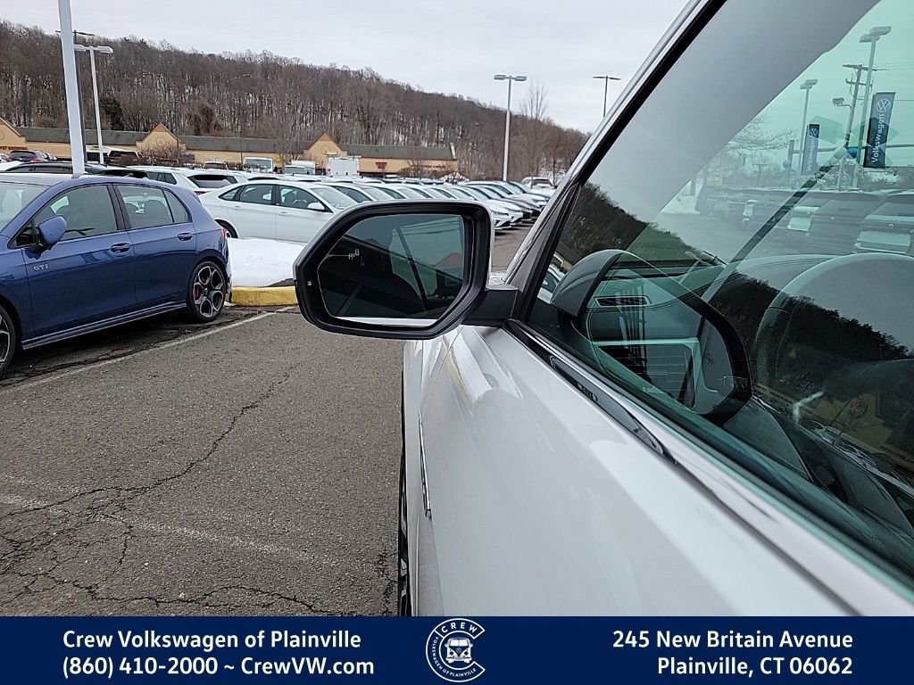 Used 2022 Volkswagen Atlas SEL Premium image 26