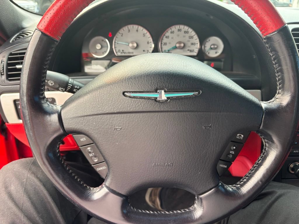Used 2005 Ford Thunderbird RWD image 21