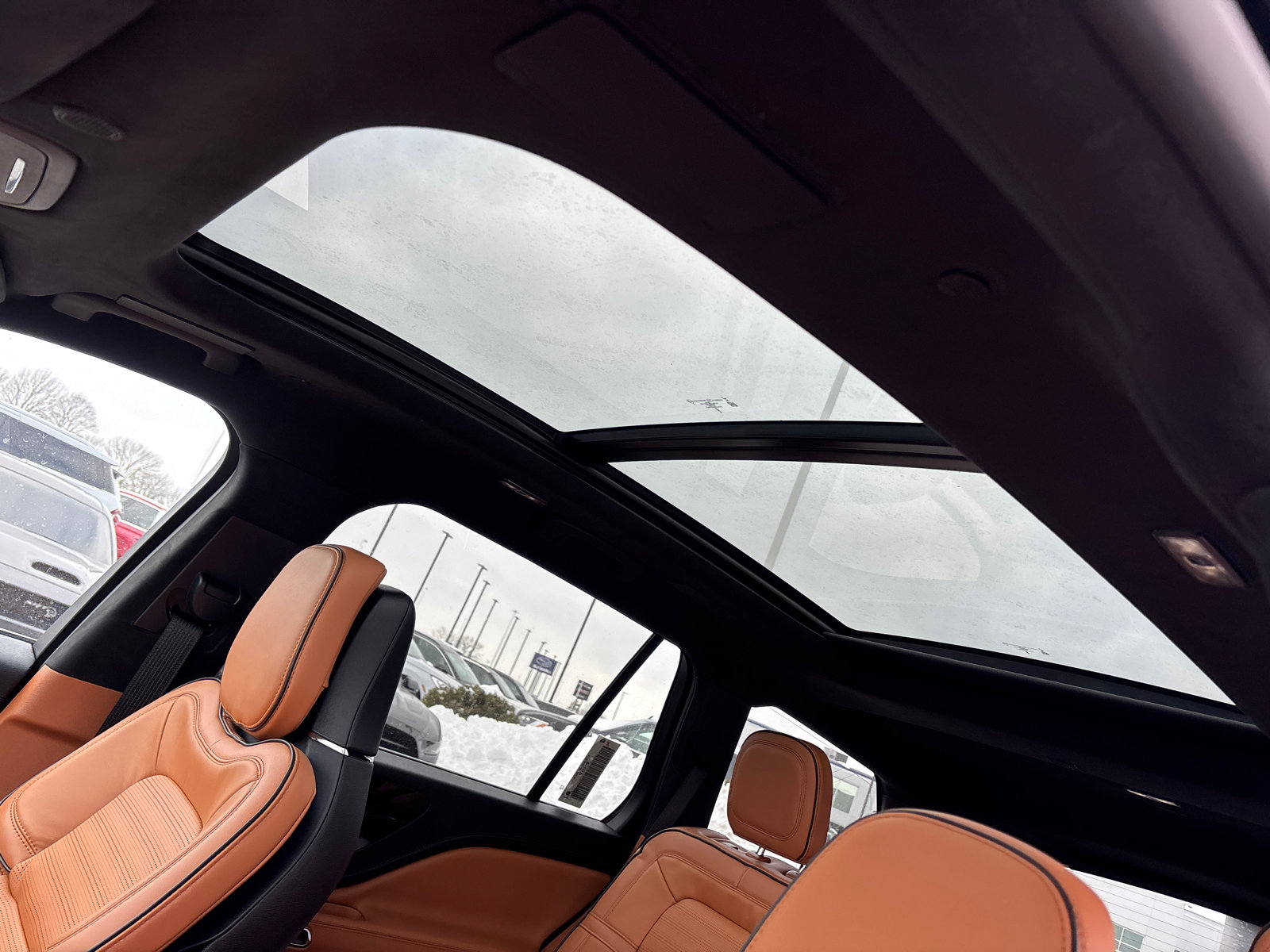 New 2026 Lincoln Aviator Black Label w/ Dynamic Handling Package image 25