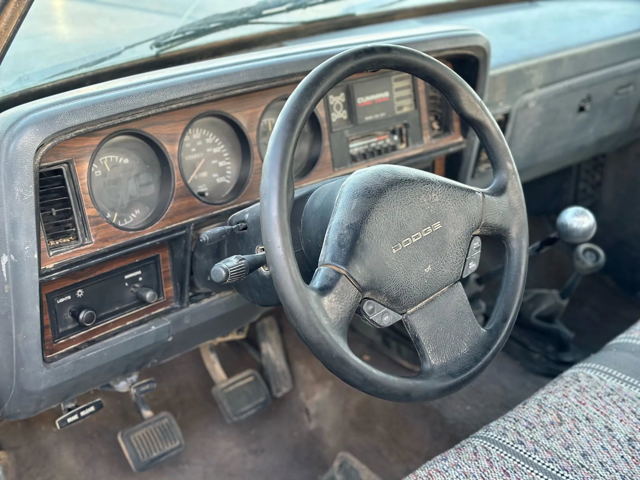 Used 1993 Dodge D/W Truck 250 image 5
