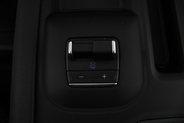 New 2026 GMC Sierra 3500 AT4 w/ AT4 Premium Plus Package image 9