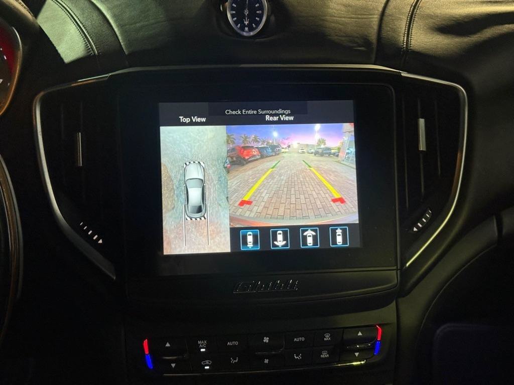 Used 2019 Maserati Ghibli S Q4 AWD/4WD image 18