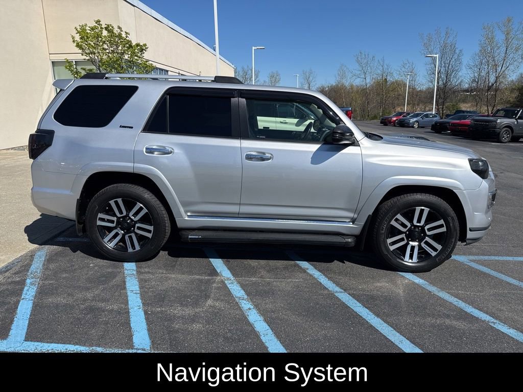 Used 2017 Toyota 4Runner Limited AWD/4WD image 3