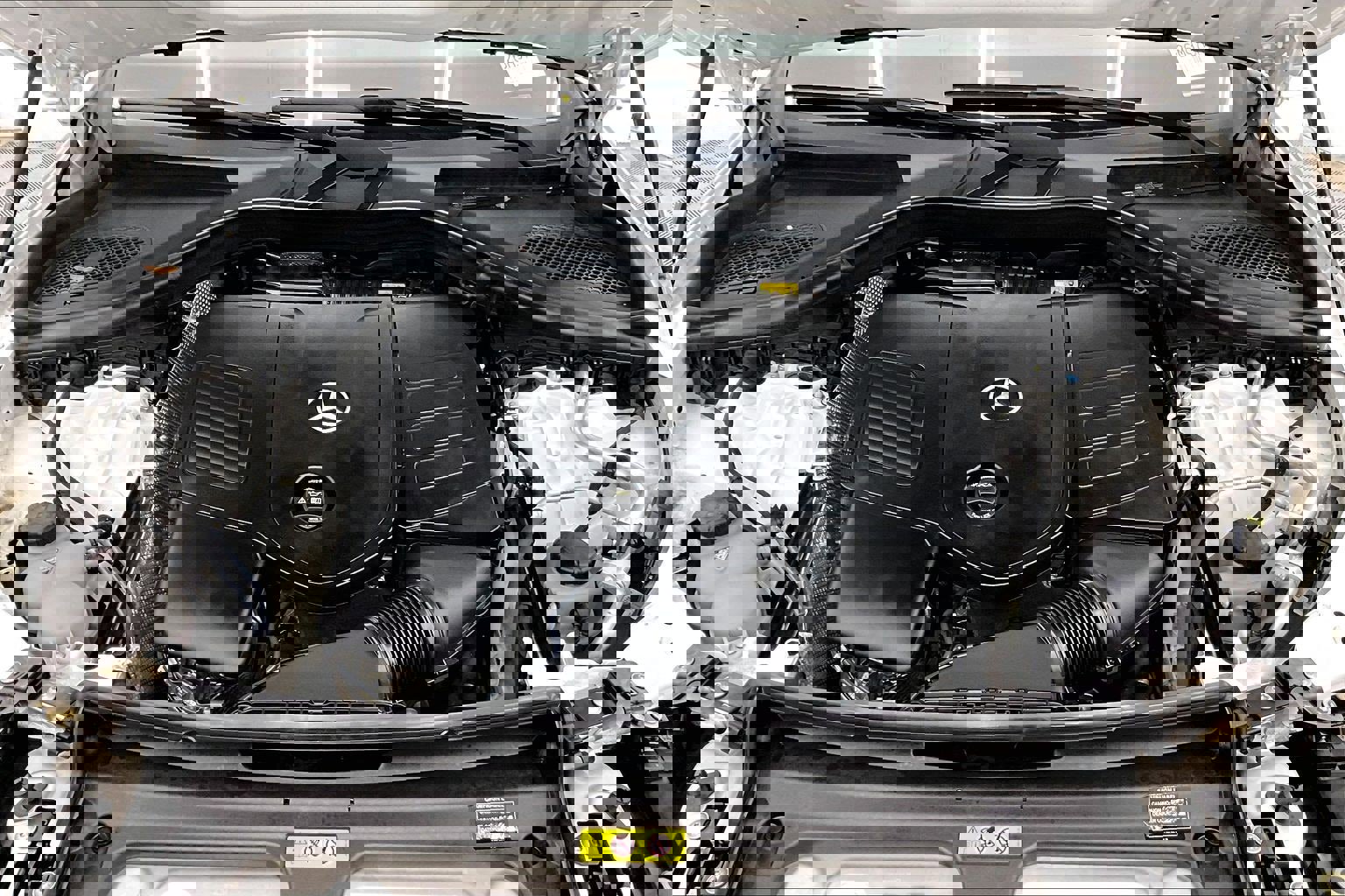 Certified 2023 Mercedes-Benz GLC 300 image 9