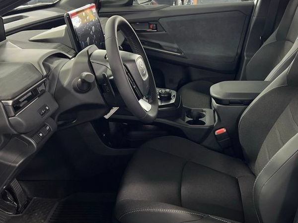 New 2026 Toyota C-HR AWD/4WD image 10