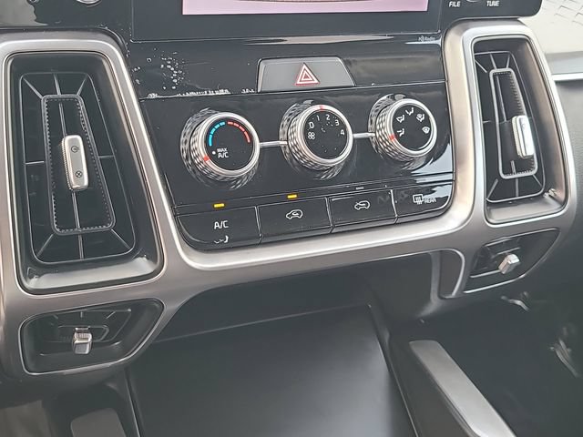 Used 2023 Kia Sorento LX FWD image 29