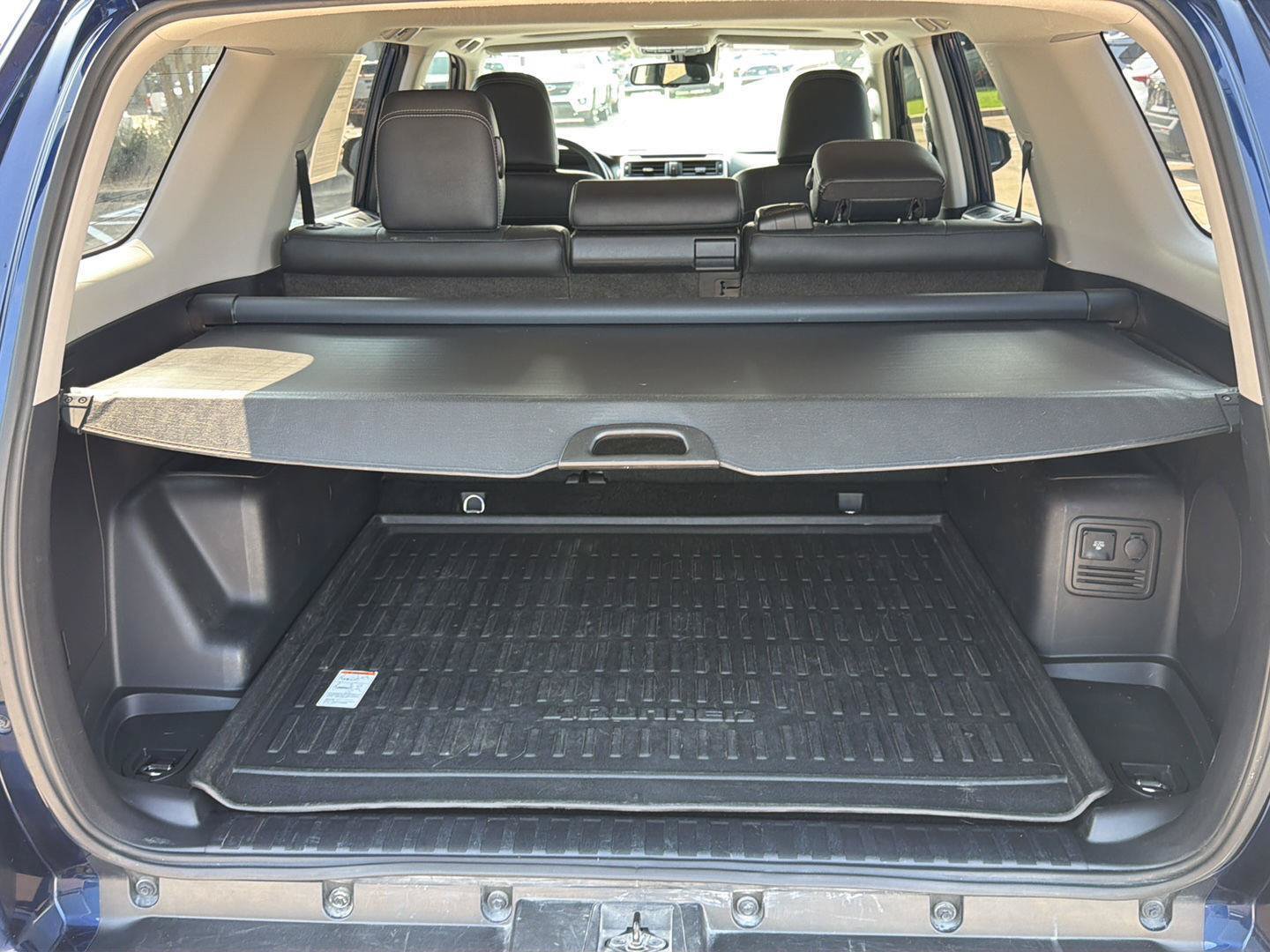 Used 2021 Toyota 4Runner Limited AWD/4WD image 15