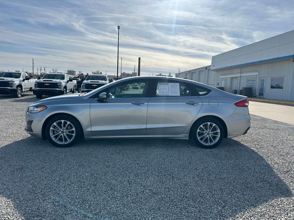 Used 2020 Ford Fusion SE image 7