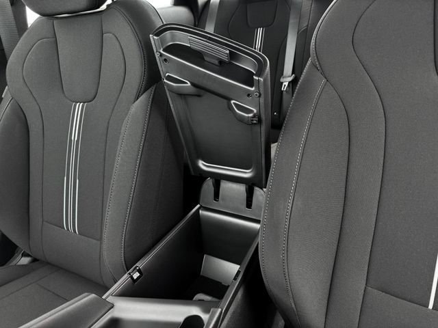 New 2025 Hyundai Elantra Sport image 19