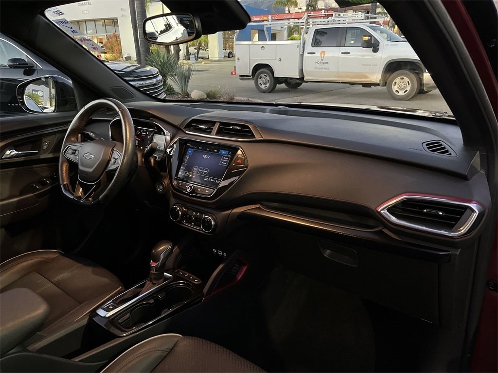 Used 2023 Chevrolet TrailBlazer RS w/ Convenience Package image 27