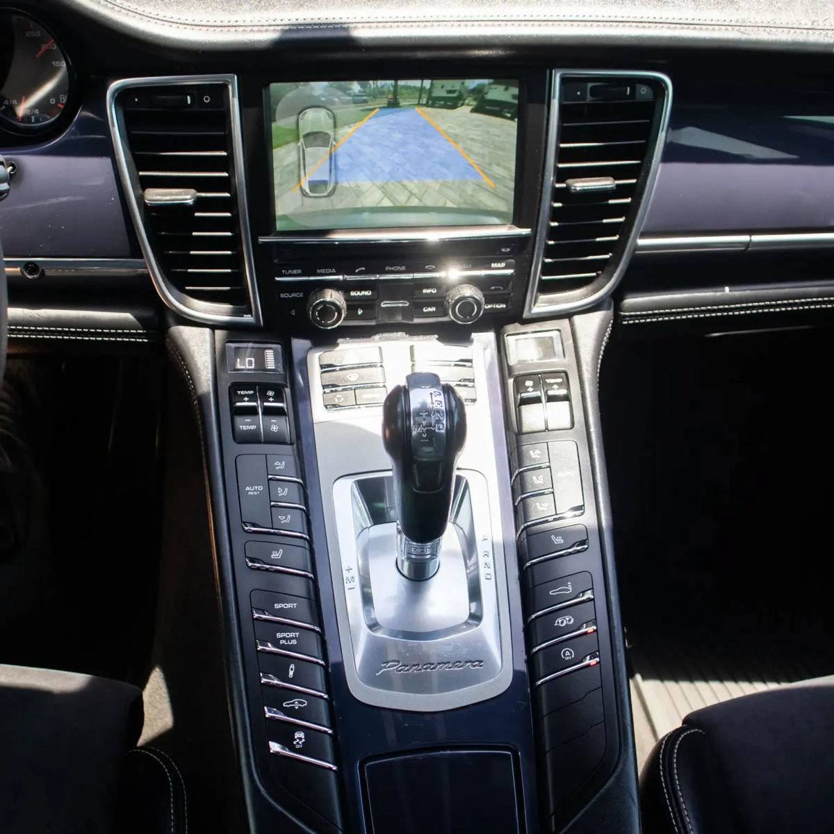 Used 2013 Porsche Panamera GTS AWD/4WD image 30