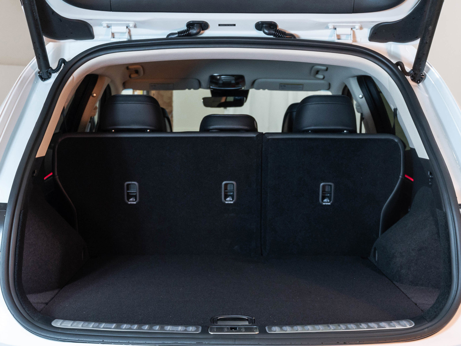 Used 2026 Genesis GV70 2.5T image 7