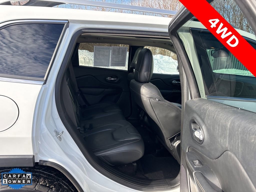 Used 2016 Jeep Cherokee Limited image 25