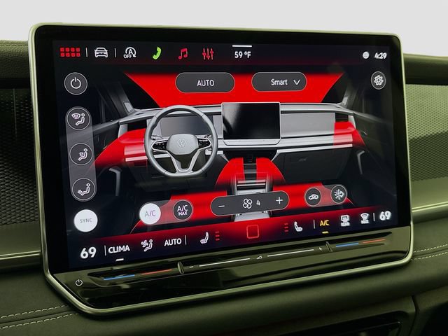 New 2026 Volkswagen Tiguan SE AWD/4WD image 17
