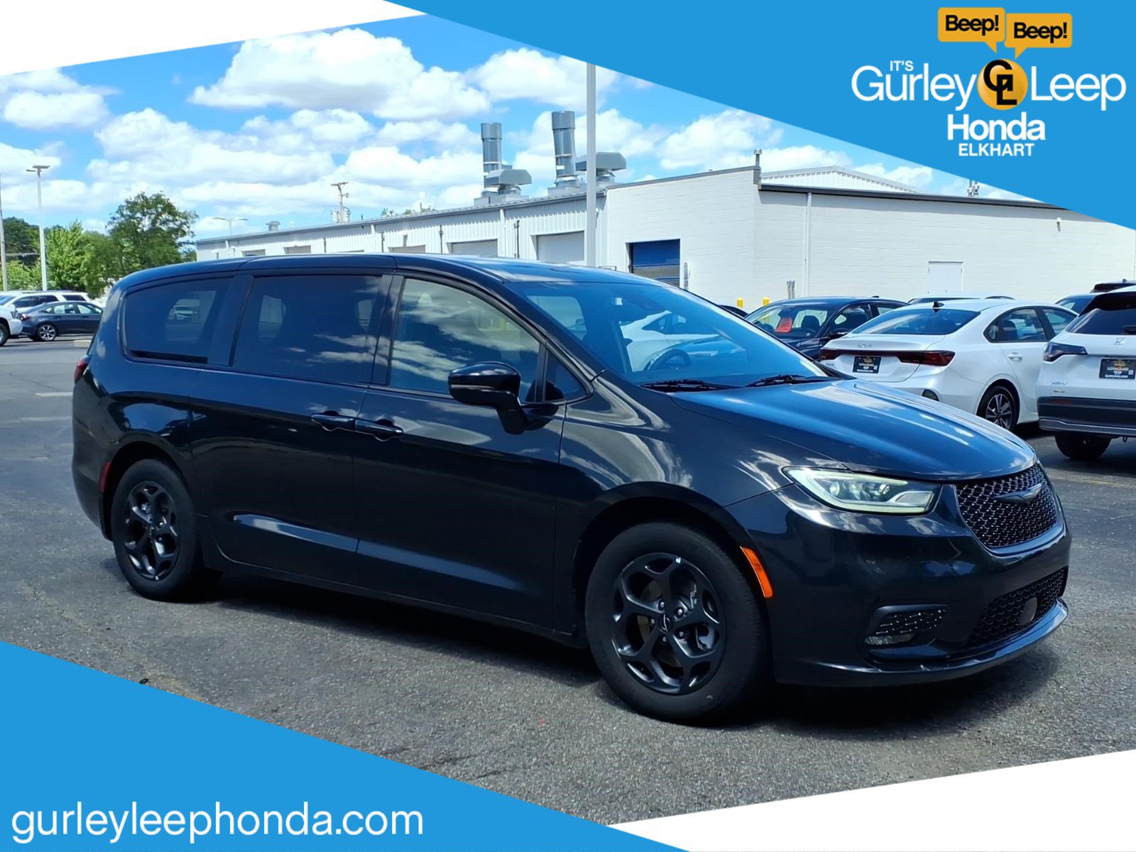 Used 2022 Chrysler Pacifica Touring-L w/ S Appearance Package