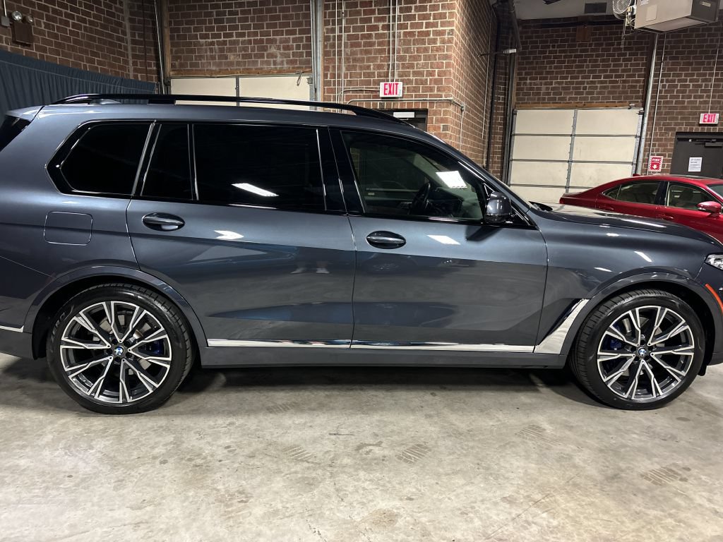 Used 2021 BMW X7 xDrive40i w/ Premium Package AWD/4WD image 14