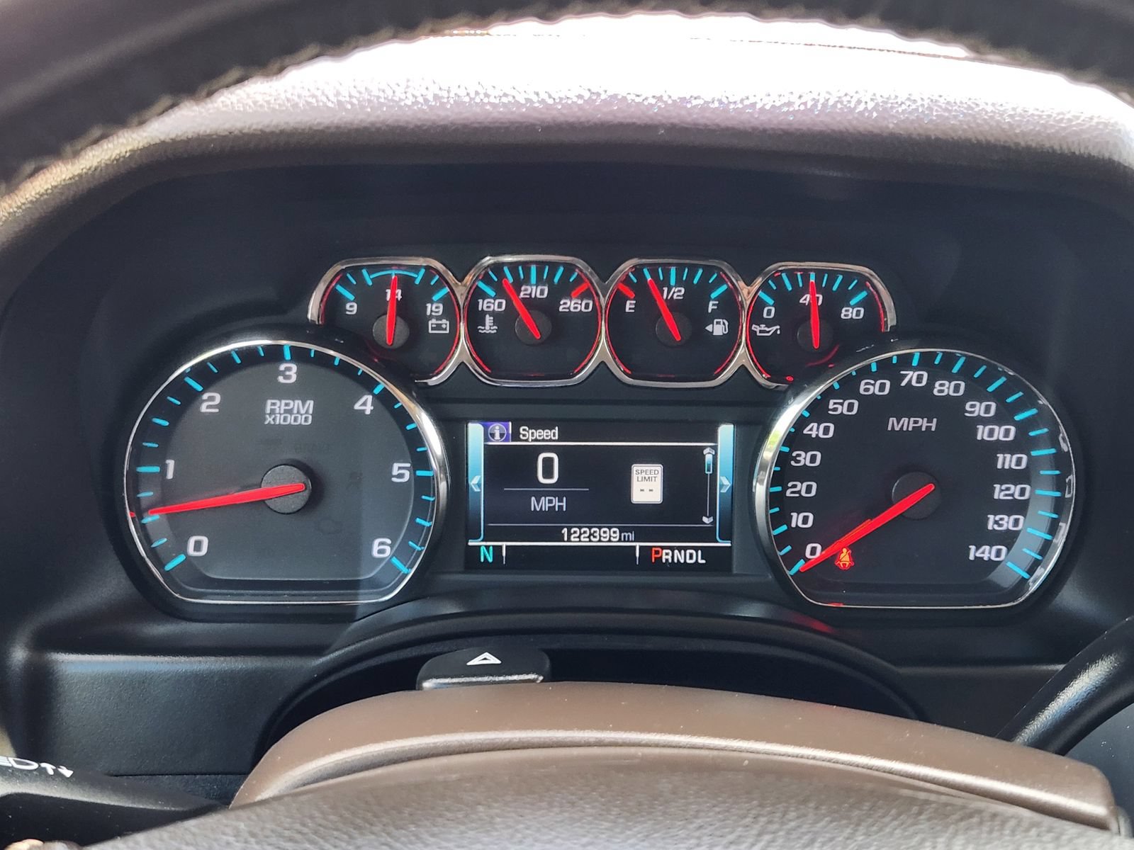 Used 2020 Chevrolet Tahoe LT RWD image 17