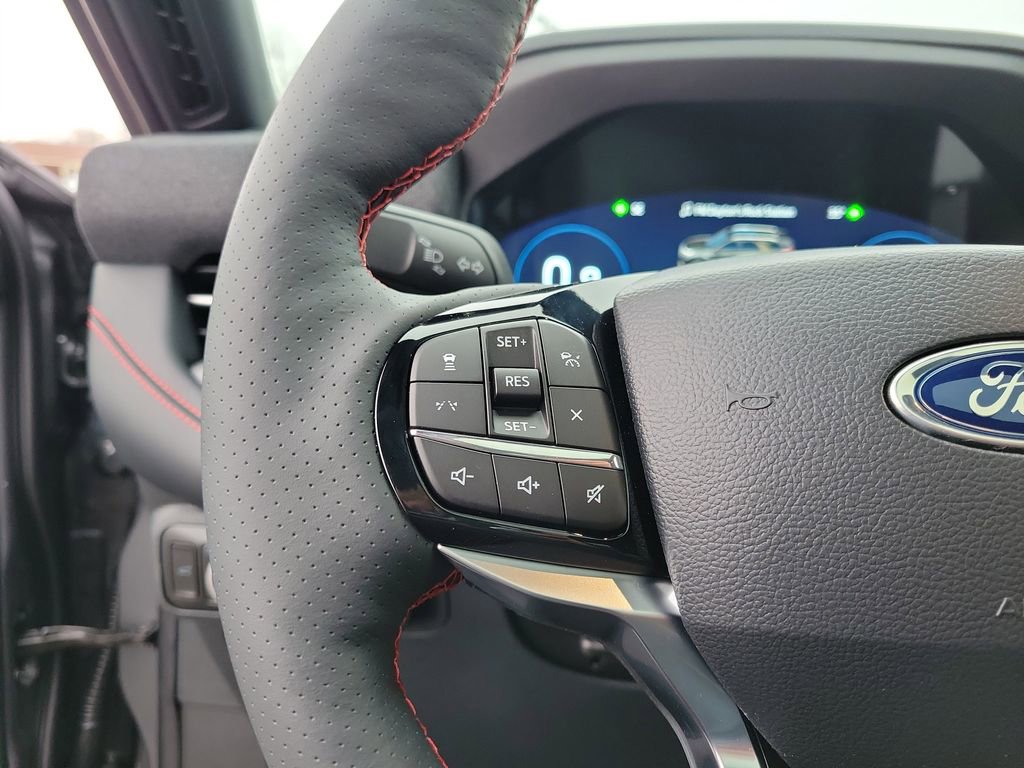 New 2026 Ford Explorer ST-Line w/ ST-Line Street Pack image 23