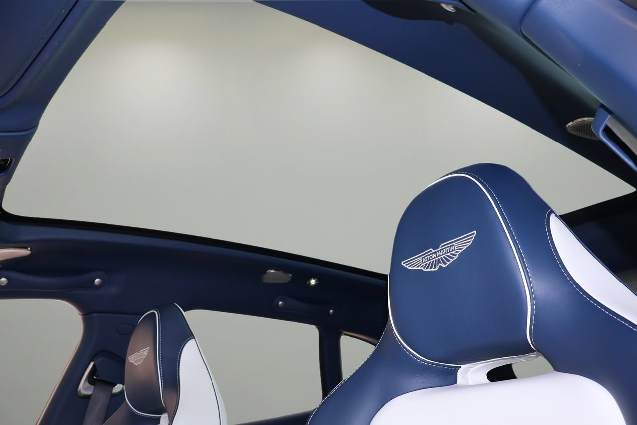 Used 2025 Aston Martin DBX 707 AWD/4WD image 30