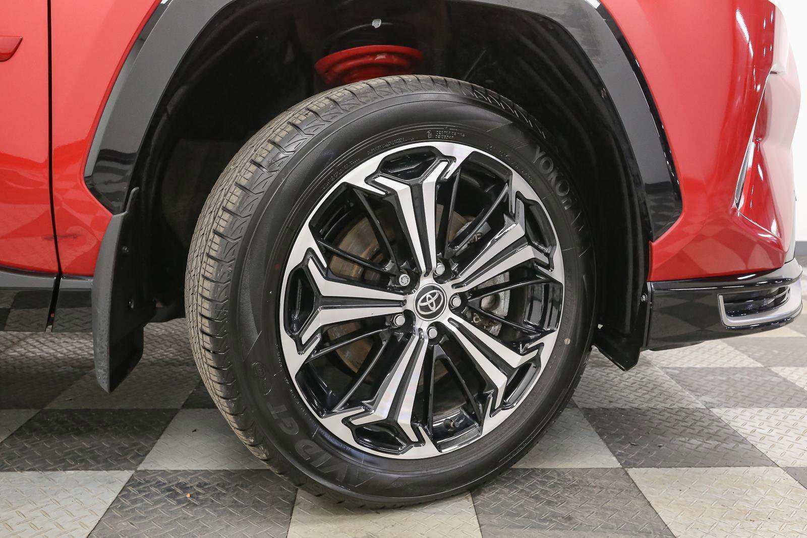 Used 2024 Toyota RAV4 XSE w/ Weather Package image 17