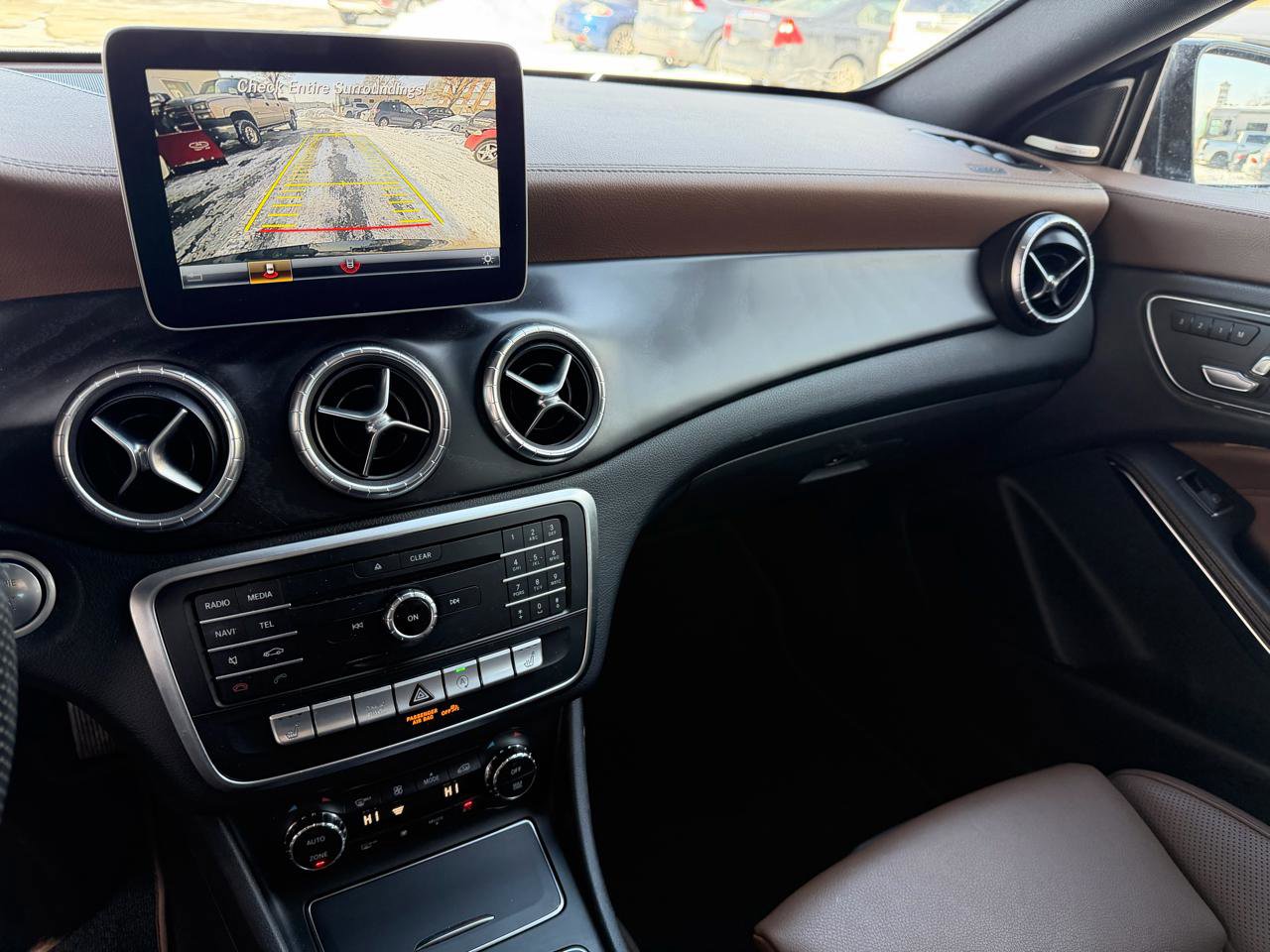 Used 2019 Mercedes-Benz CLA 250 4MATIC image 13