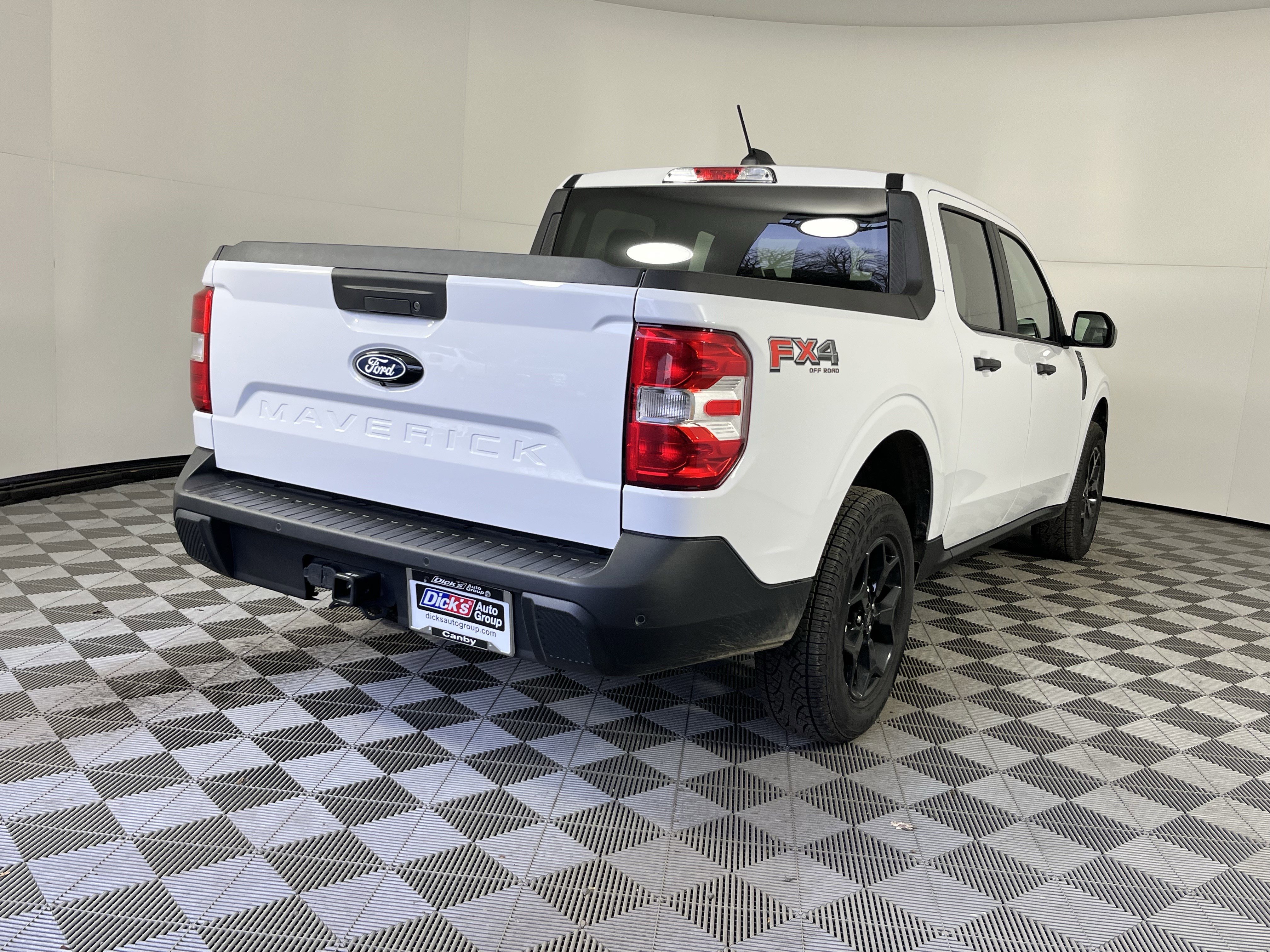 Used 2025 Ford Maverick XLT w/ XLT Luxury Package image 5