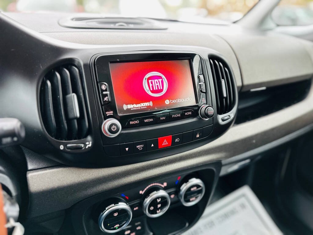 Used 2014 FIAT 500L Trekking w/ Popular Equipment Group FWD image 18