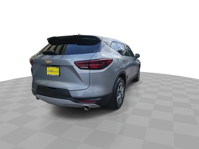 Used 2023 Chevrolet Blazer LT w/ Driver Confidence Package FWD image 8