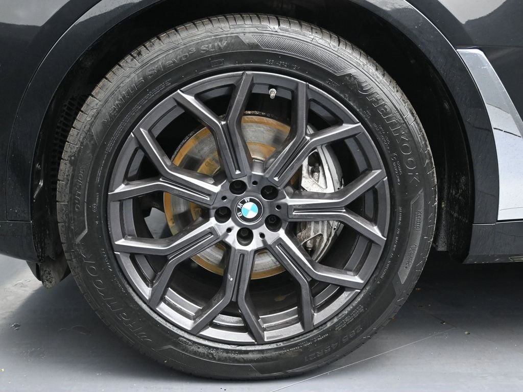 Used 2023 BMW X7 xDrive40i image 12