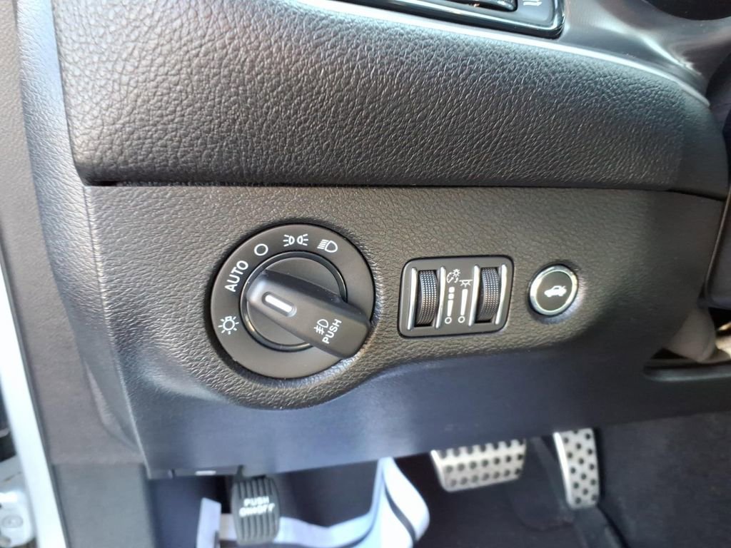 Used 2019 Dodge Challenger R/T Scat Pack w/ Plus Package image 19