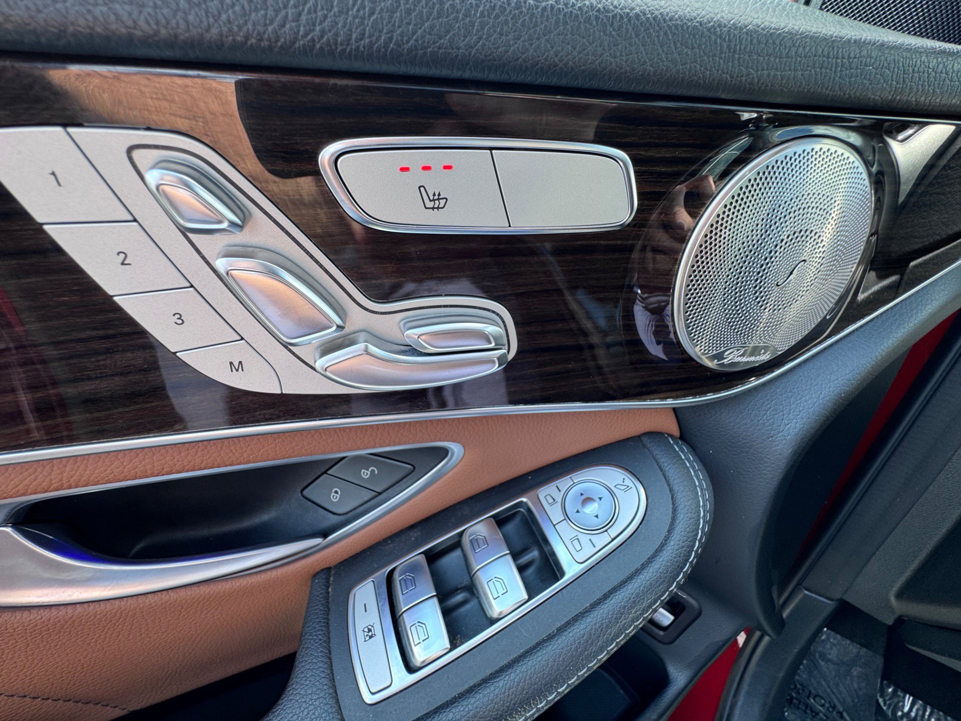 Used 2021 Mercedes-Benz GLC 300 4MATIC image 31