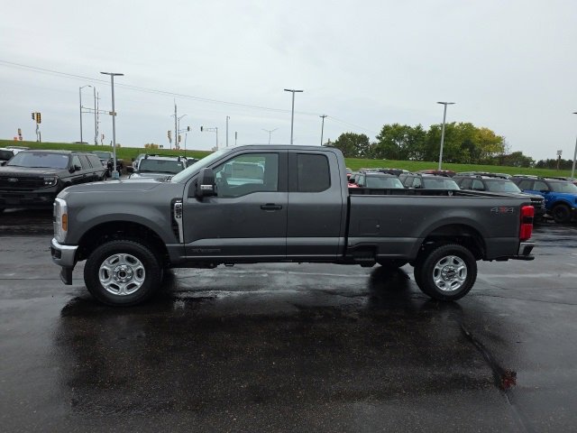 New 2026 Ford F250 XLT image 4