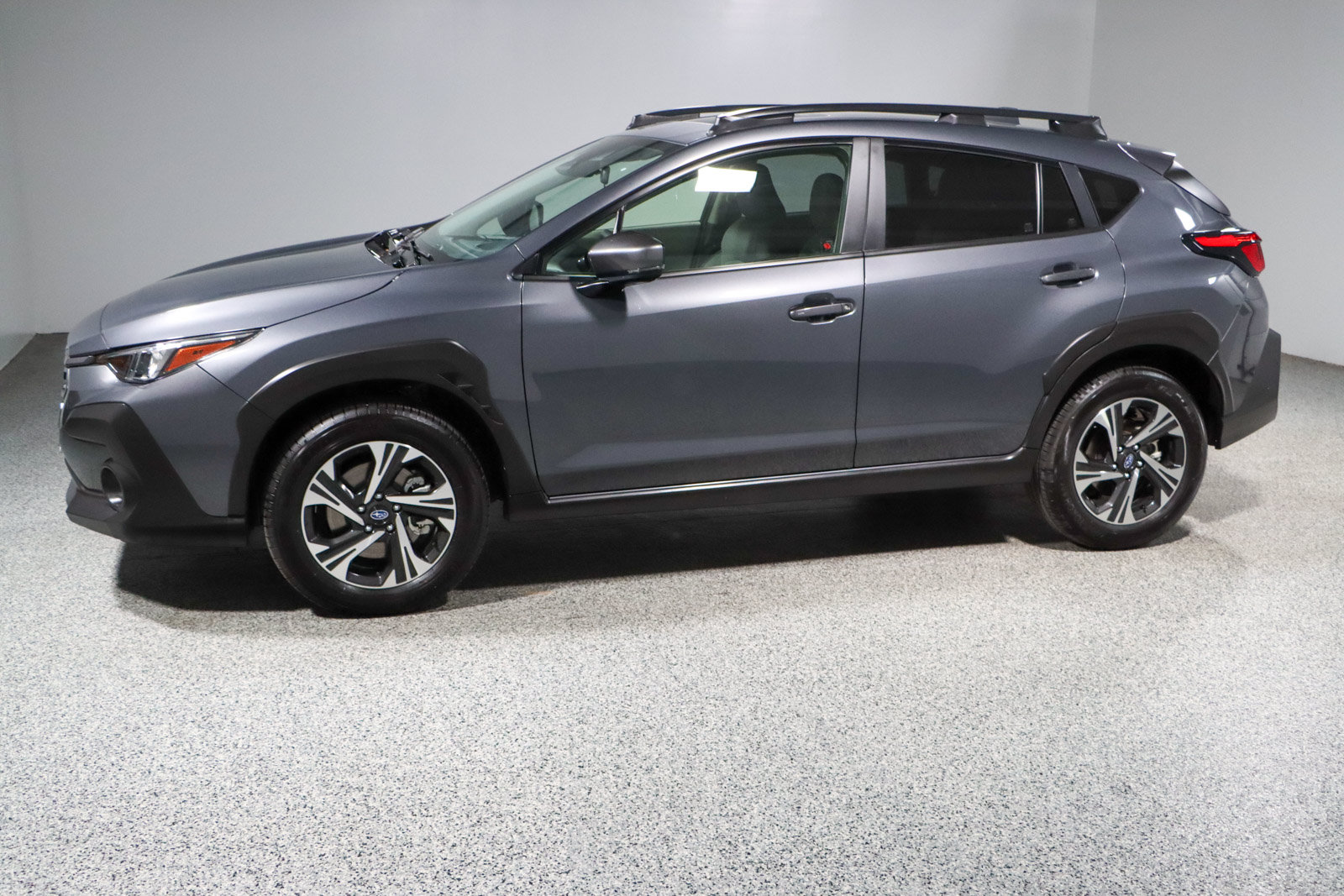 Used 2024 Subaru Crosstrek 2.0i Premium AWD/4WD image 10