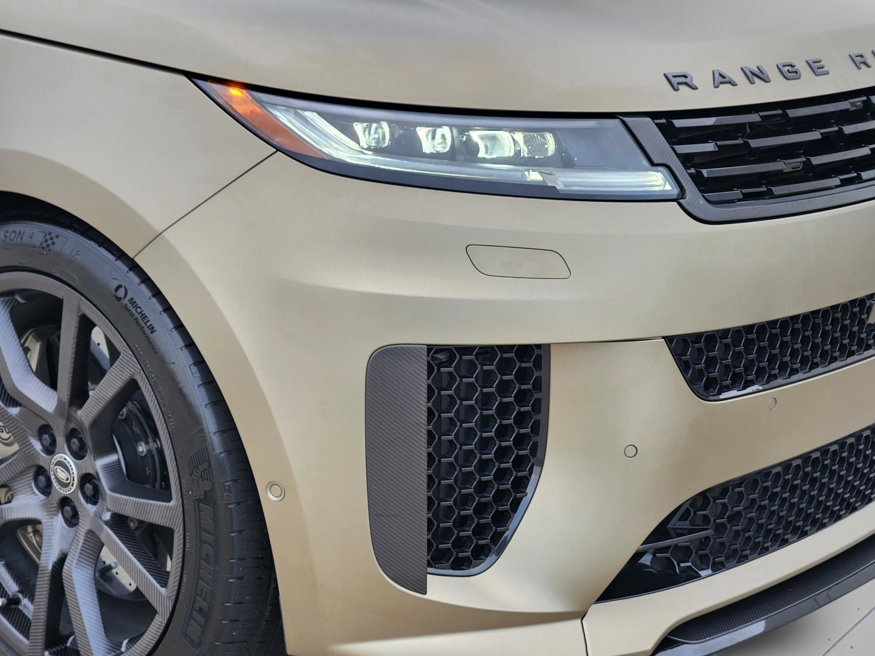 Certified 2024 Land Rover Range Rover Sport SV Edition One Carbon Bronze image 29