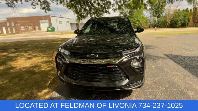 Certified 2023 Chevrolet TrailBlazer RS w/ Sun and Liftgate Package AWD/4WD image 3