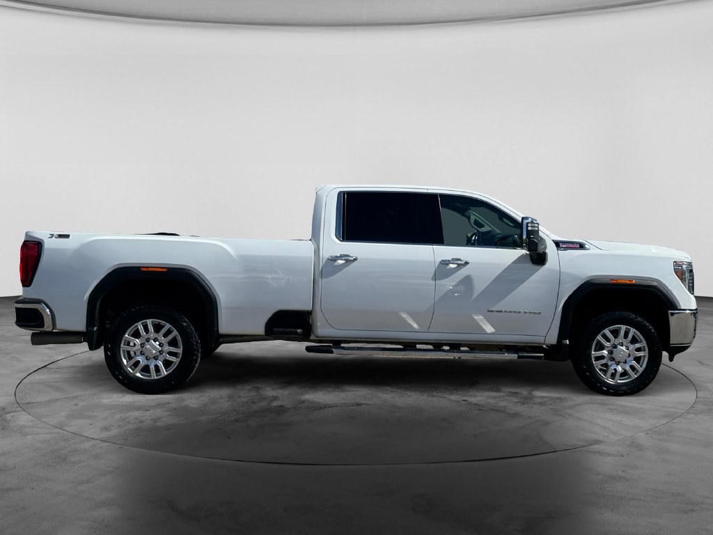 Used 2020 GMC Sierra 3500 SLT w/ SLT Premium Plus Package AWD/4WD image 11