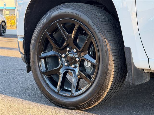 Certified 2021 Chevrolet Silverado 1500 LT RWD image 24