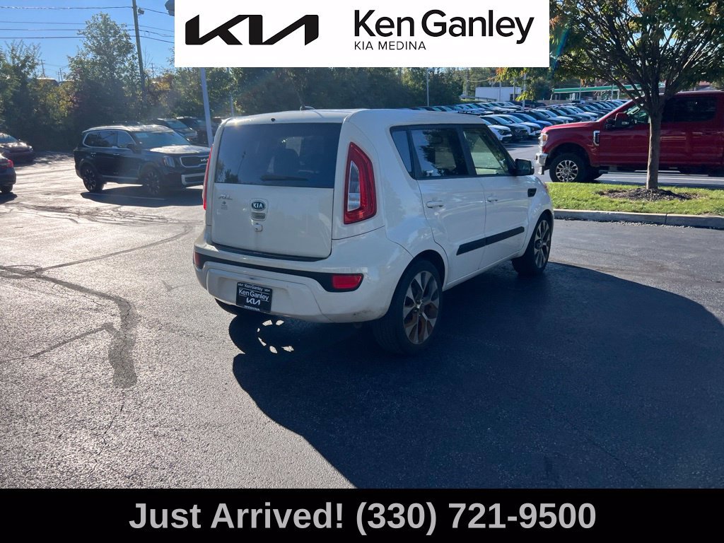 Used 2012 Kia Soul ! FWD image 5