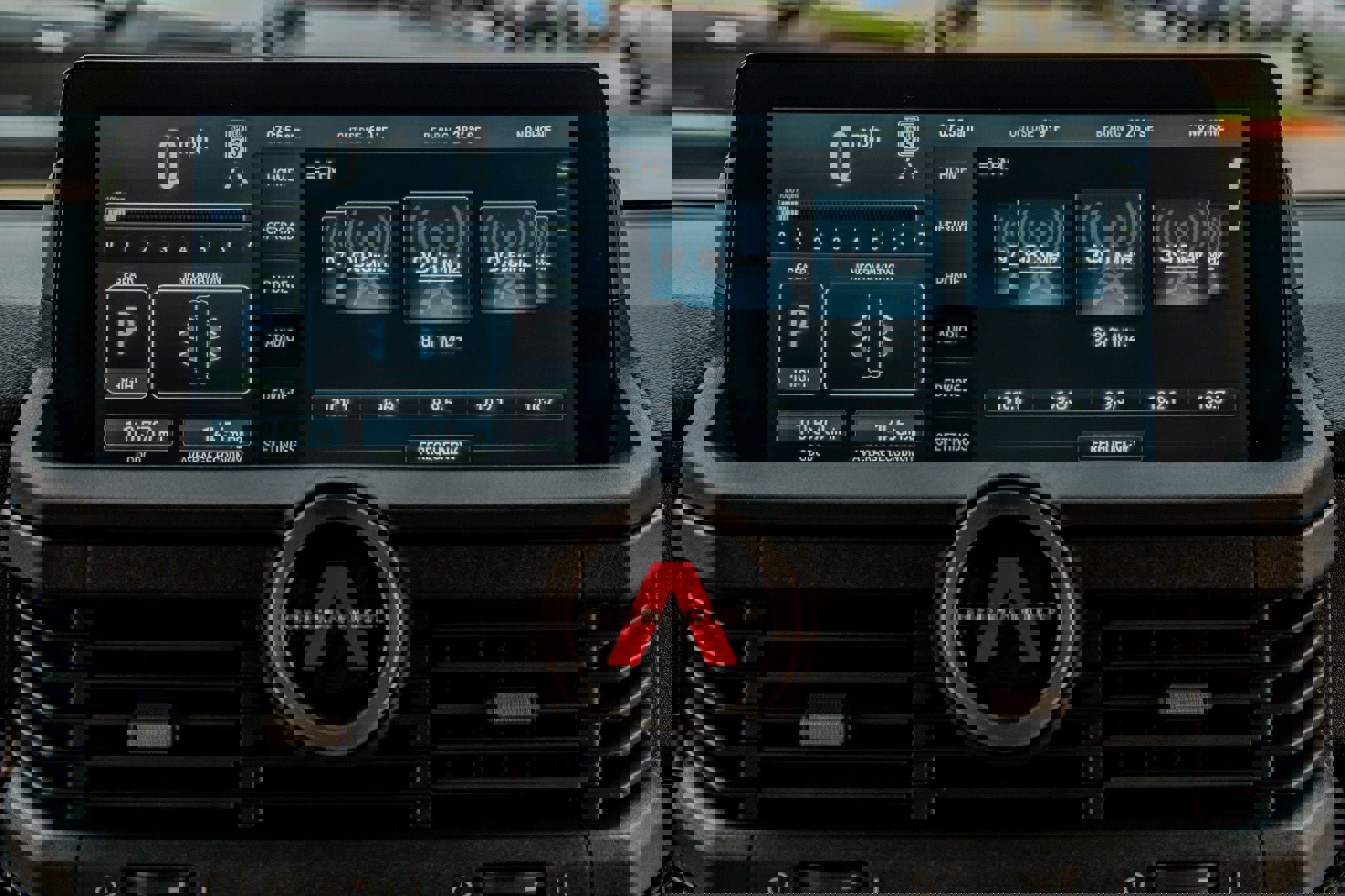 Used 2025 INEOS Grenadier AWD/4WD image 22