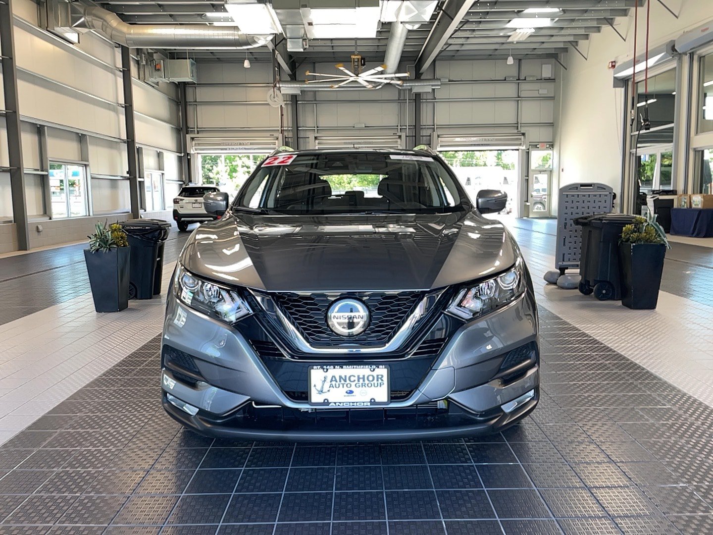 Used 2022 Nissan Rogue Sport SV AWD/4WD image 2