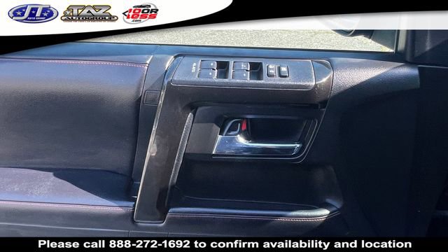 Used 2018 Toyota 4Runner TRD Off-Road Premium AWD/4WD image 13